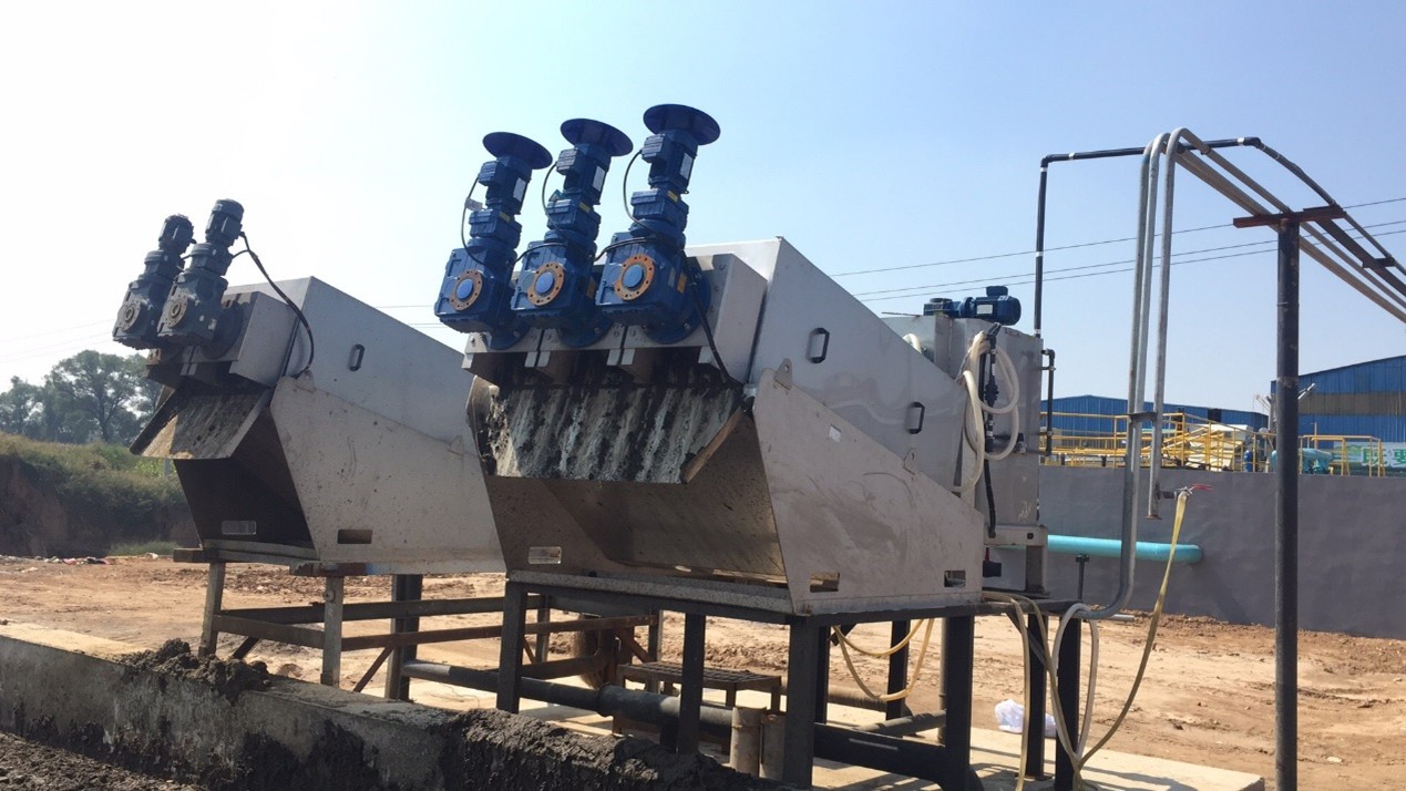 山西平遥屠宰场污水站    DL-303与DL-302